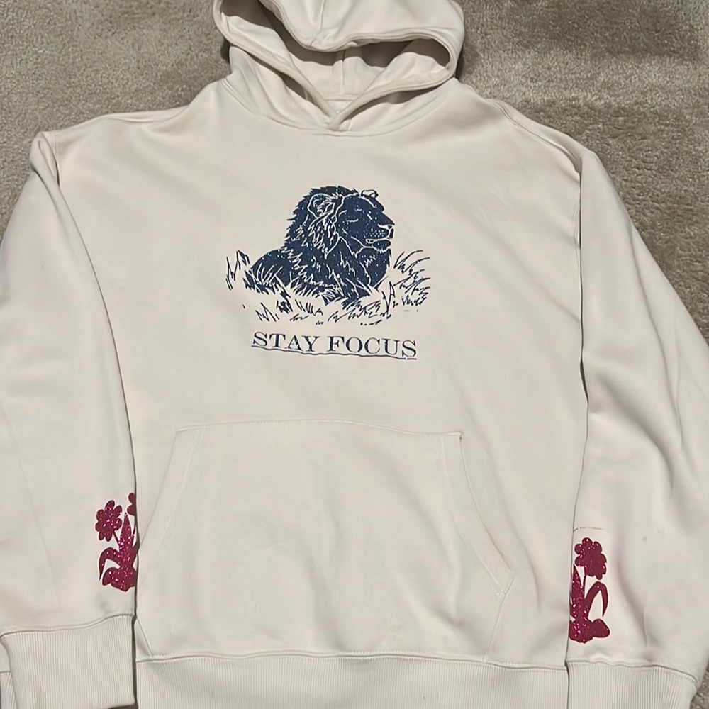 Slightly used Men’s size xxL custom old navy hoodie